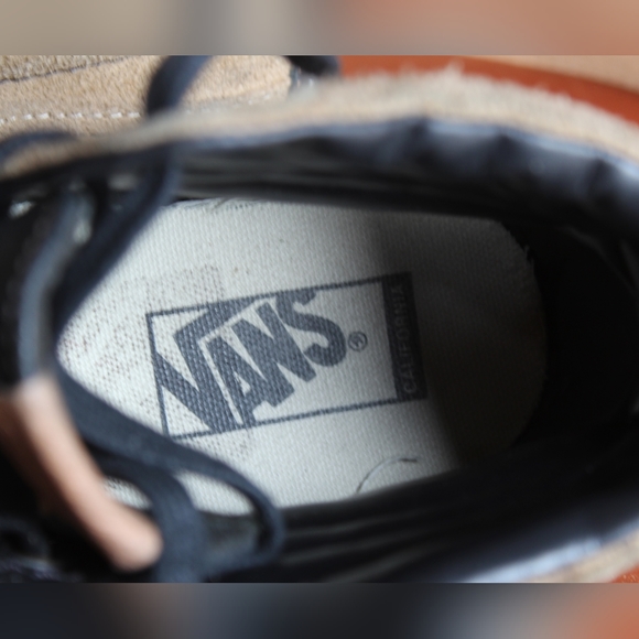 Vans Cali. Sk8-Hi 46 El Jefe tan/black. Great use condition. Men's 8 - Picture 9 of 16